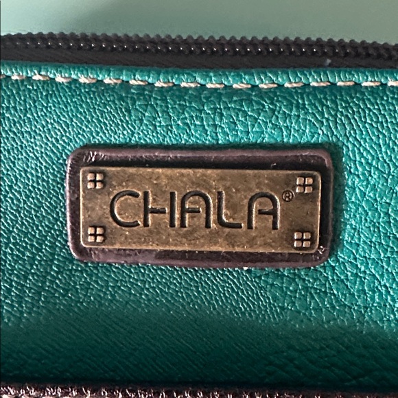 Chala Teal and Brown Turtle Crossbody Bag - Picture 5 of 13